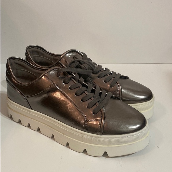 Steve Madden Shoes - Steven Madden Metallic Sneakers Size 9M